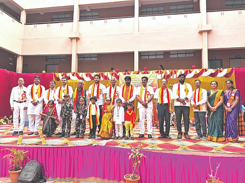 ಲೋಕಾಪುರ ದಾನೇಶ್ವರಿ ಶಿಕ್ಷಣ ಸಂಸ್ಥೆಯ ಎಕ್ಸಲಂಟ್ ಪಬ್ಲಿಕ್ ಸ್ಕೂಲ್, ಸಿ.ಎಂ. ಪಂಚಕಟ್ಟಿಮಠ ಪ.ಪೂ. ಕಾಲೇಜ, ಎಸ್.ಸಿ.ಪಂಚಕಟ್ಟಿಮಠ ಪ್ರೌಢಶಾಲೆ ಹಾಗೂ ಸರ್ವೋದಯ ಹಿರಿಯ ಪ್ರಾಥಮಿಕ ಶಾಲೆಗಳ ಆಶ್ರಯದಲ್ಲಿ 70ನೇ ಕನ್ನಡ ರಾಜ್ಯೋತ್ಸವ ಆಚರಿಸಲಾಯಿತು.