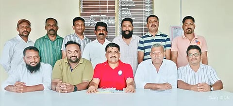 ಎನ್.ಆರ್.ಪುರದಲ್ಲಿ ನರಸಿಂಹರಾಜಪುರ ರೈಲ್ವೆ ಹೋರಾಟ ಸಮಿತಿ ಅಸ್ತಿತ್ವಕ್ಕೆ ತರಲಾಯಿತು. ಮಂಜು ಎನ್. ಗೌಡ, ಸತೀಶ್ ಆಚಾರ್, ಜೋಬಿ ಚೆರಿಯನ್, ಶೆಟ್ಟಿಕೊಪ್ಪ ಜೋಯಿಬ್ರೋ, ಸಾದತ್ ಸಮೀರ್, ಎಂ.ಎಸ್.ಅರ್ಜುನ್ ಇದ್ದರು.