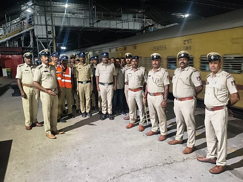 Railway station inspection for passenger safety