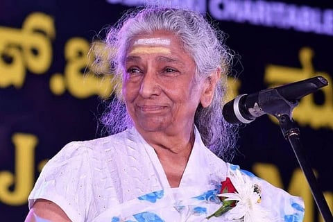ಭಾರತೀಯ ಚಿತ್ರರಂಗದ ಶ್ರೇಷ್ಠ ಹಿನ್ನೆಲೆ ಗಾಯಕಿ ಎಸ್​.ಜಾನಕಿ