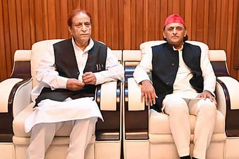 ಅಜಂ ಖಾನ್ ಮತ್ತು ಅಖಿಲೇಶ್ ಯಾದವ್ 