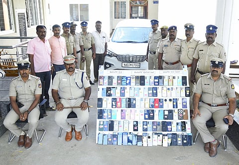 Interstate mobile thieves arrested