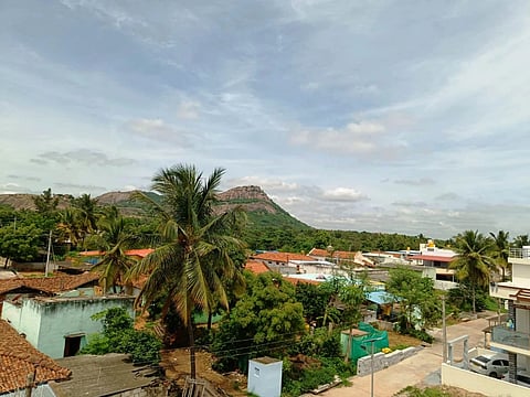 ರಾಮನಗರ ತಾಲೂಕು ನೆಲಮಲೆ ಗ್ರಾಮದ ವಿಹಂಗಮ ನೋಟ. 