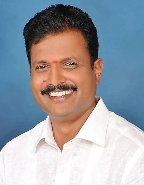ಈ.ತುಕಾರಾಮ್ 