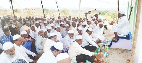 ಧನಗೂರು ಗ್ರಾಮದಲ್ಲಿ ಈದ್- ಉಲ್- ಪಿತ್ರ್ ಆಚರಿಸಲಾಯಿತು.