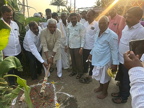 Haveri, MLA Shivannanavar, Bidaragaddi, Road, Works,