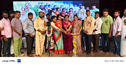 ಎಚ್.ಡಿ‌‌.ಕೋಟೆ ಪಟ್ಟಣದ ಡಾ.ಬಿ.ಆರ್.ಅಂಬೇಡ್ಕರ್ ಭವನದಲ್ಲಿ ವಿಶ್ವ ಛಾಯಗ್ರಹಣ ದಿನಾಚರಣೆ ಕಾರ್ಯಕ್ರಮವನ್ನು ಶಾಸಕ ಅನಿಲ್ ಚಿಕ್ಕಮಾದು ಅವರ ಪತ್ನಿ ಸೌಮ್ಯ ಅನಿಲ್ ಉದ್ಘಾಟಿಸಿದರು.