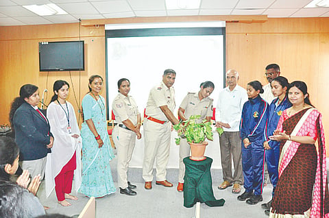 ರ‌್ಯಾಗಿಂಗ್ 