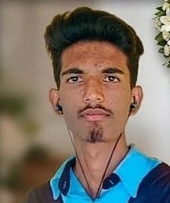 Young man dies in bike accident