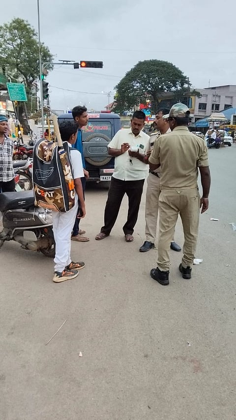Haveri, Traffic Police, Penalty, Without Uniform, 