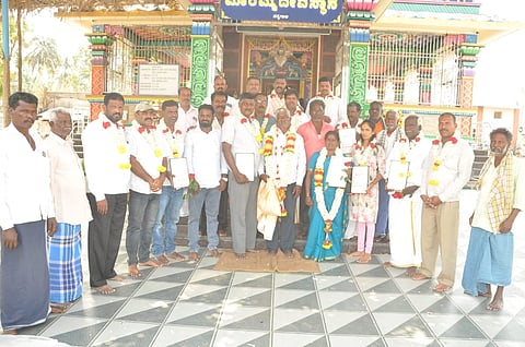 ಸತ್ತೇಗಾಲ ಗ್ರಾಮದ ಕೃಷಿ ಪತ್ತಿನ ಸಹಕಾರ ಸಂಘದ ನೂತನ ಅಧ್ಯಕ್ಷರಾಗಿ ಕೆ.ರಾಜಗೋಪಾಲ್ ಹಾಗೂ ಉಪಾಧ್ಯಕ್ಷರಾಗಿ ದೊಡ್ಡಮ್ಮ ಅವರು ಅವಿರೋಧವಾಗಿ ಆಯ್ಕೆಯಾದರು.