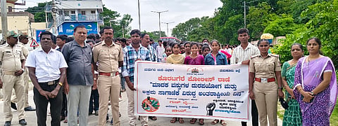 Join hands to build an addiction-free society