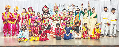 ಶಂಸುಲ್ ಉಲಮ ಶಿಕ್ಷಣ ಸಂಸ್ಥೆಯ ವಾರ್ಷಿಕೋತ್ಸವದ ಅಂಗವಾಗಿ ಆಯೋಜಿಸಿದ್ದ ವಿದ್ಯಾರ್ಥಿಗಳ ನೃತ್ಯ ಪ್ರದರ್ಶನ ಗಮನ ಸೆಳೆಯಿತು.