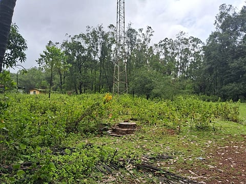 ಕಳೆದ ಎರಡು ವರ್ಷಗಳ ಹಿಂದೆ ಬ್ಯಾಕೋಡು ಪೊಲೀಸ್​ ಉಪ ಠಾಣೆಯನ್ನು ನೆಲಸಮಗೊಳಿಸಿರುವುದು. 