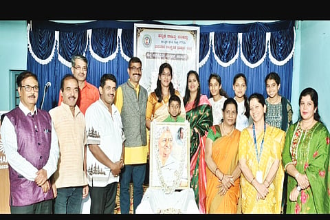 ಹರಿಹರಪುರದಲ್ಲಿ  ಎಸ್.ಜಾನಕಿ ಗಾನರಾಧನೆ ಕಾರ್ಯಕ್ರಮ ನಡೆಯಿತು.  