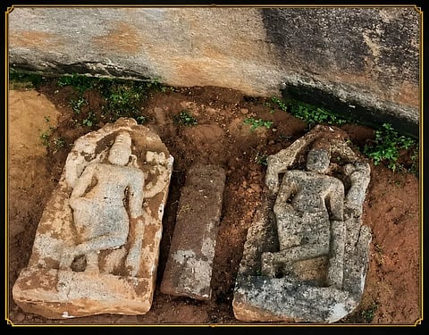 ಹೊನ್ನಾಪುರ ನಾಯಕರ ಬೆಟ್ಟದಲ್ಲಿ ಸಂರಸಲ್ಪಟ್ಟ ವಿಗ್ರಹಗಳು.