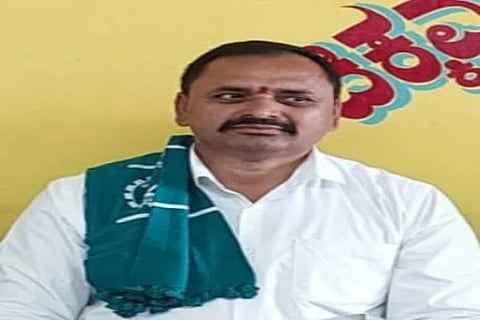 ರೈತಸಂಘದಿಂದ ಉಚ್ಛಾಟಿತರಾಗಿರುವ ವೈ.ಸಿ.ಸುನೀಲ್‌ಕುಮಾರ್ 