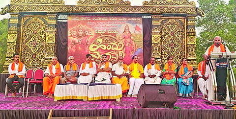 ಕೆಮ್ರಾಲ್ ಮಂಡಲದ ಹಿಂದೂ ಸಂಗಮ ನಡೆಯಿತು. ಸುಭಾಶ್ಚಂದ್ರ ಕಲಂಜ, ವಿಶ್ವೇಶ್ವರ ಭಟ್, ಅಶೋಕ್ ಶೆಣೈ, ಸುಮತಿ ಭಟ್ ಹೊಸಕಾಡು ಮೊದಲಾದವರಿದ್ದರು.