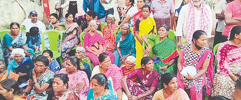 ಅಂಚೆ ಸೇವಕಿಯಿಂದ ಗ್ರಾಹಕರಿಗೆ ಧೋಖಾ Postwoman
