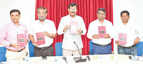 central university karnatak