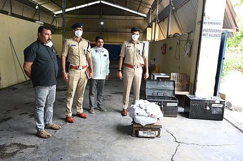 ಪೊಲೀಸ್​ ಇಲಾಖೆ ವತಿಯಿಂದ ಮಾದಕವಸ್ತುಗಳನ್ನು ನಾಶ ಪಡಿಸಲಾಯಿತು