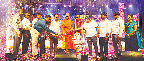 ಕೆ.ಎಂ.ದೊಡ್ಡಿಯ ರಾಯಲ್ ಪಬ್ಲಿಕ್ ಸ್ಕೂಲ್‌ನಲ್ಲಿ ಆಯೋಜಿಸಿದ್ದ ರಾಯಲ್-ಉತ್ಸವ ಕಾರ್ಯಕ್ರಮವನ್ನು ಶಾಸಕ ಕೆ.ಎಂ.ಉದಯ್ ಉದ್ಘಾಟಿಸಿದರು. 