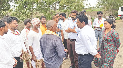 ಸೇಡಂ ತಾಲೂಕಿನ ಕಾಚೂರದಲ್ಲಿ ನಿಮಾರ್ಣ ಹಂತದಲ್ಲಿರುವ ಕಾಗಿಣಾ ಏತ ನೀರಾವರಿ ಕಾಮಗಾರಿಯನ್ನು ಜಿಲ್ಲಾಧಿಕಾರಿ ಇಕ್ರಮ್​ ಶರೀಫ್​ ಪರಿಶೀಲಿಸಿದರು. ಸಹಾಯಕ ಆಯುಕ್ತ ಪ್ರಭುರೆಡ್ಡಿ, ತಹಸೀಲ್ದಾರ್​ ಶ್ರೀಯಾಂಕ ಧನಶ್ರೀ, ಜಗದೇವ, ಮದನಿಕಾಂತ ಶೃಂಗೇರಿ ಇದ್ದರು.
