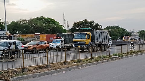ಲಾರಿಗಳು