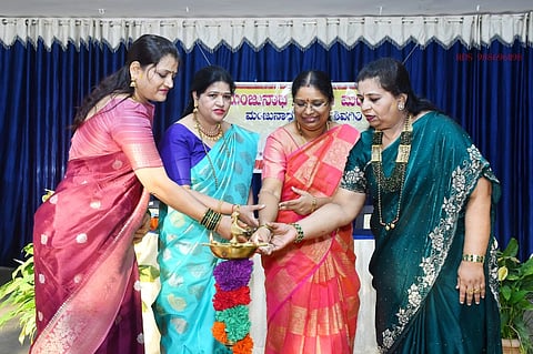 ಮಂಜುನಾಥ ಮಹಿಳಾ ಮಂಡಳದ 37ನೇ ವಾರ್ಷಿಕೋತ್ಸವದ ಉದ್ಘಾಟನೆ.