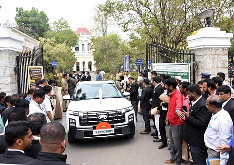 ನಗರದ ನ್ಯಾಯಾಲಯ