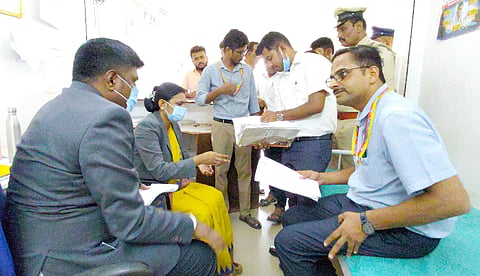 ಆಸ್ಪತ್ರೆಯಲ್ಲಿ ನ್ಯಾಯಾಧೀಶರ ತಂಡದಿಂದ ಮಾಹಿತಿ ಸಂಗ್ರಹ