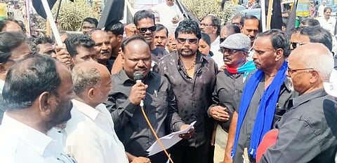 ಭಿನ್ನಾಭಿಪ್ರಾಯ ಮರೆತು ಹೋರಾಡೋಣ fight
