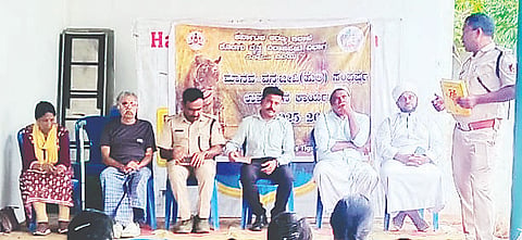ಮಾಲ್ದಾರೆ ಗ್ರಾಮ ಪಂಚಾಯಿತಿ ವ್ಯಾಪ್ತಿಯ ಬಾಡಗ ಬಾಣಂಗಾಲ ಹಾಗೂ ಮಾಲ್ದಾರೆ ಗ್ರಾಮಗಳಲ್ಲಿ ಮಾನವ-ವನ್ಯಜೀವಿ  ಸಂಘರ್ಷ ಉಪಶಮನ ಕುರಿತ ಕಾರ್ಯಾಗಾರವನ್ನು ಶುಕ್ರವಾರ ಆಯೋಜಿಸಲಾಗಿತ್ತು. 