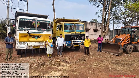 2 ಟಿಪ್ಪರ್​ ಹಾಗೂ ಜೆಸಿಬಿ ವಶ