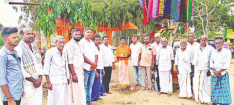 ತಾಲೂಕಿನ ದೊಡ್ಡಬರಗಿ ಗ್ರಾಮದಲ್ಲಿ ಗ್ರಾಮ ದೇವತೆ ಐನೂರು ಶ್ರೀಮಾರಮ್ಮನವರ ಪೂಜಾ ಮಹೋತ್ಸವ ನೆರವೇರಿತು.