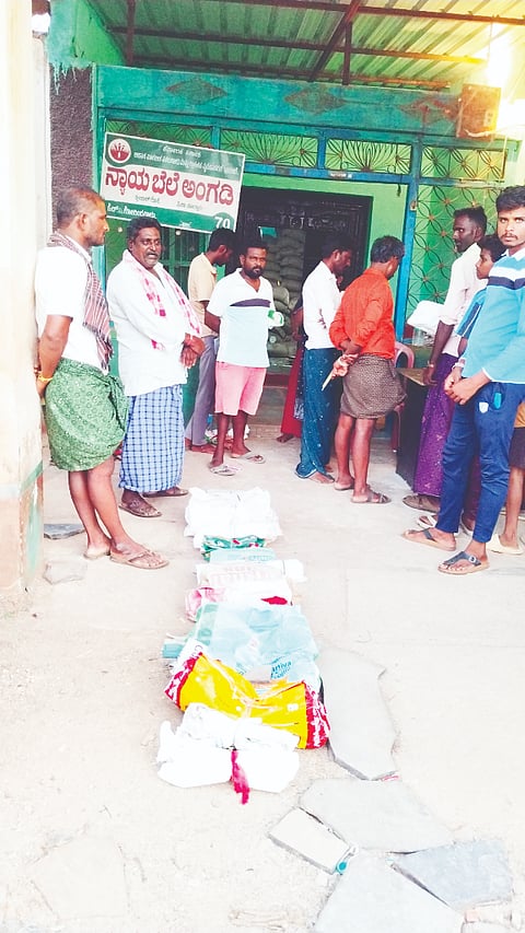Farmers are suffering due to ration problem.