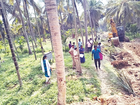 Dalit family attacked for asking for directions