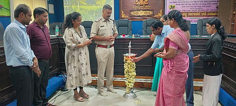 ಮಾನವ ಕಳ್ಳಸಾಗಣೆ ದಿನಾಚರಣೆಯನ್ನು ಡಿಎಚ್‌ಒ ಉದ್ಘಾಟಿಸಿದರು. 
