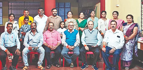  ರಕ್ಷಾ ಬಂಧನ ಕಾರ್ಯಕ್ರಮದಲ್ಲಿ ಪಾಲ್ಗೊಂಡಿದ್ದ ಸದಸ್ಯರು. 