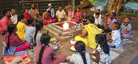 ಬೆಳಗಾವಿಯಲ್ಲಿ ಗ್ರಹಣ ದೋಷ ಪರಿಹಾರಕ್ಕೆ ಗ್ರಹಣ ಅಂತ್ಯ ನಂತರ ಜರುಗಿದ ಹೋಮ. 