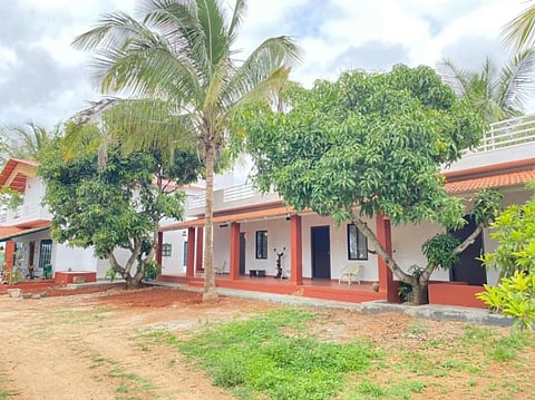  ಹೋಂಸ್ಟೇ
