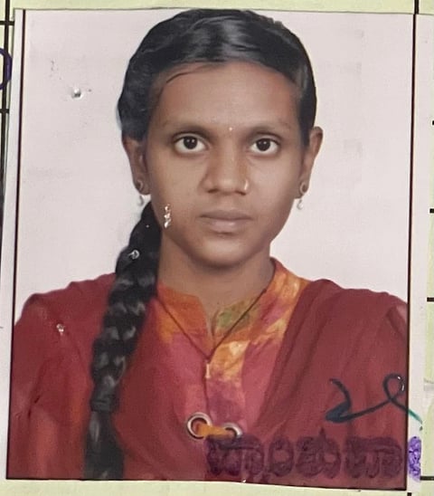 student commits suicide