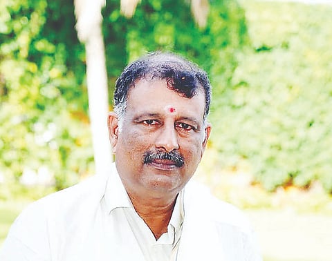 ಚಾಮರಾಜನಗರ ಜಿಲ್ಲಾ ಕಾಂಗ್ರೆಸ್ ವಕ್ತಾರ ಮಧುವನಹಳ್ಳಿ ಶಿವಕುಮಾರ್ 