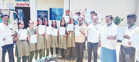 ಸರ್ಕಾರಿ ಶಾಲೆಗೆ ಮಕ್ಕಳ ಕರೆತರಲು ಆಂದೋಲನ government schools