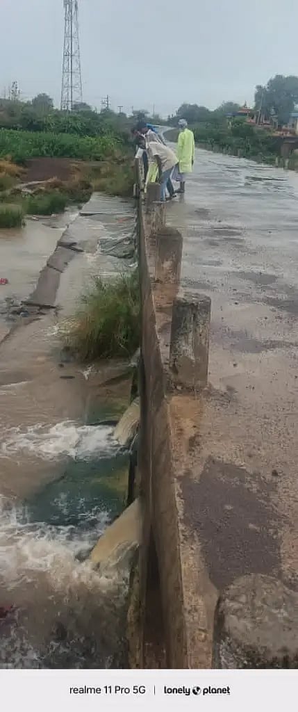 Heavy rain in chincholli