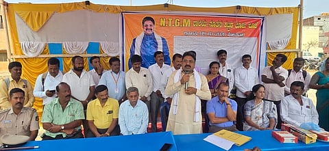 ಬಂಗಾರಪೇಟೆಯಲ್ಲಿ ಹೈಟೆಕ್​ ಮಾದರಿ ಶಾಲೆ Hi-tech school