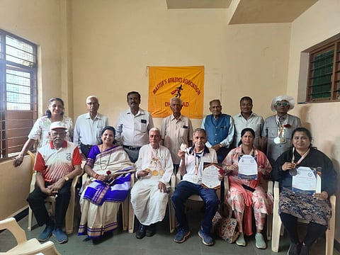 ಮಾಸ್ಟರ್ಸ್​ ಅಥ್ಲೆಟಿಕ್ಸ್​ ಅಸೋಸಿಯೇಷನ್​ ಆ್​ ಧಾರವಾಡ ಡಿಸ್ಟ್ರಿಕ್ಟ್​ನ ಕ್ರೀಡಾಪಟುಗಳು