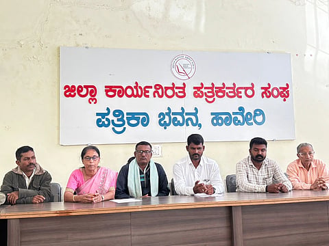 Haveri, Kattada Karmikaru, Labour Officer, Mistake,