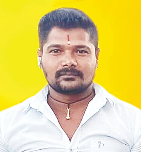 ಮಹದೇವ(30) 