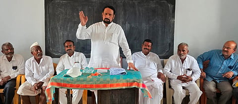 ಅಡಹಳ್ಳಟ್ಟಿ ಗ್ರಾಮದಲ್ಲಿನ ಕಾರ್ಯಕ್ರಮದಲ್ಲಿ ಶಾಸಕ ಲಕ್ಷ್ಮಣ ಸವದಿ ಮಾತನಾಡಿದರು. ಶಿವು ಗುಡ್ಡಾಪುರ, ಮಹಾದೇವ ಹಿಪ್ಪರಗಿ, ನಿಂಗಯ್ಯ ಮಠಪತಿ, ಶ್ರೀಶೈಲ ತಾಂವಶಿ ಇತರರಿದ್ದರು.